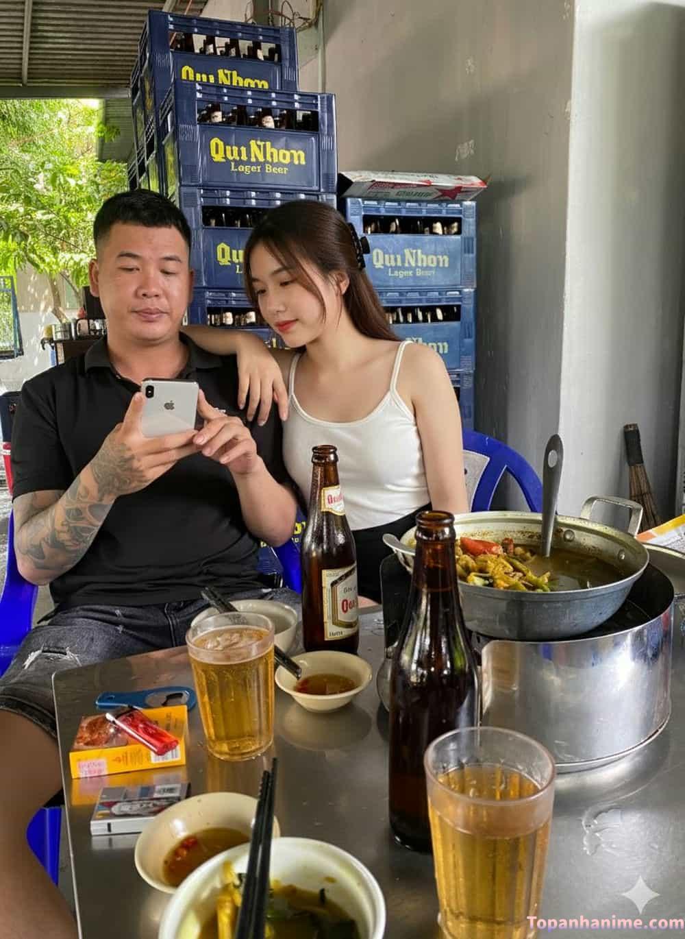 ảnh con gái uống bia 11