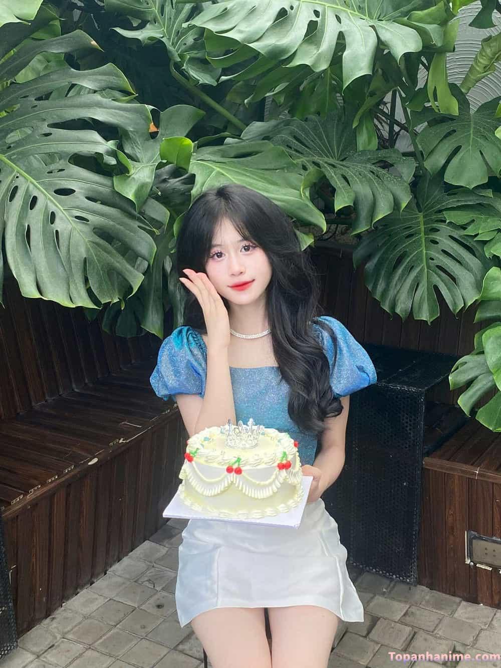 ảnh đùi con gái 3