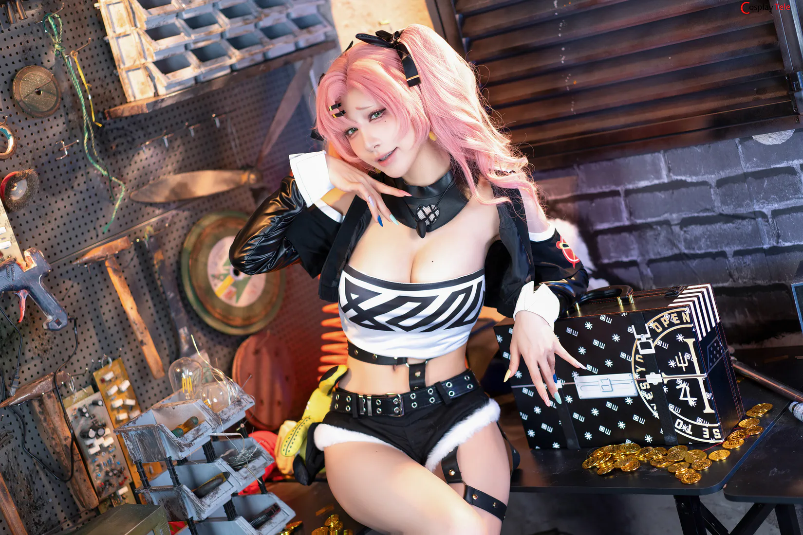 Aqua cosplay Nicole Demara 18