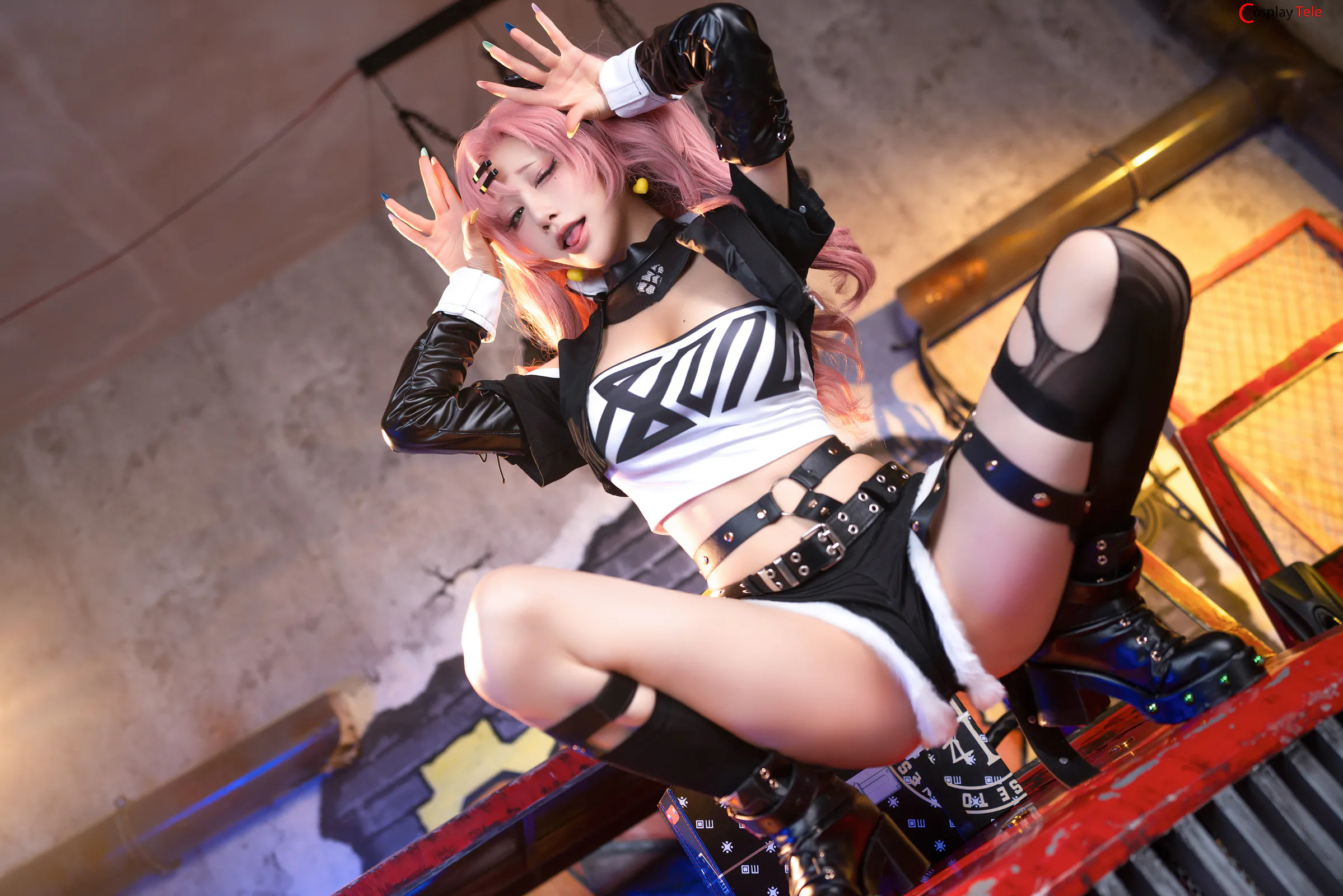 Aqua cosplay Nicole Demara 38