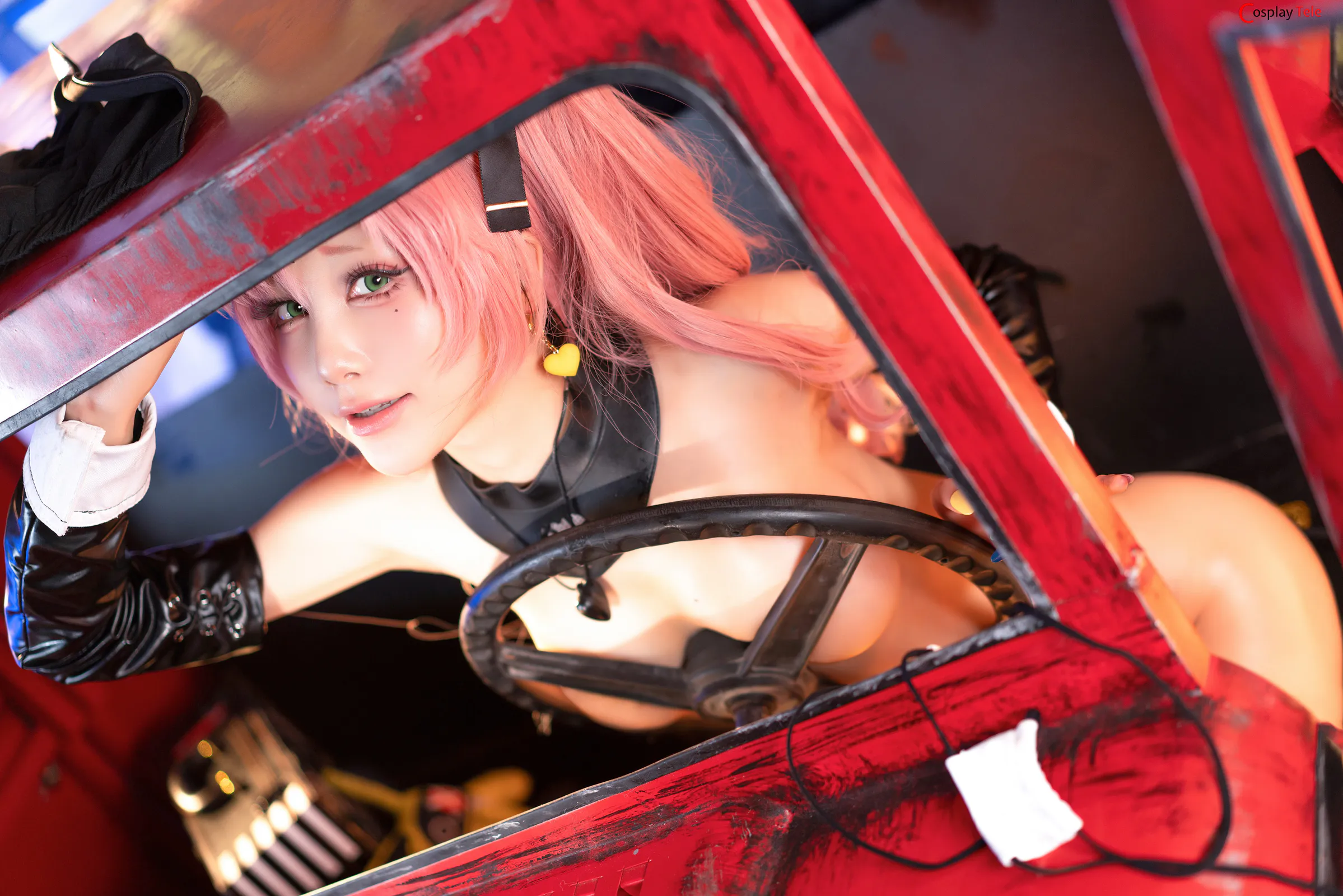 Aqua cosplay Nicole Demara 65