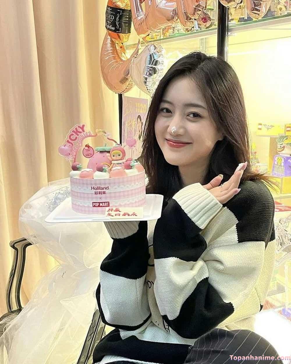 ảnh gái xinh chúc mừng sinh nhật 23