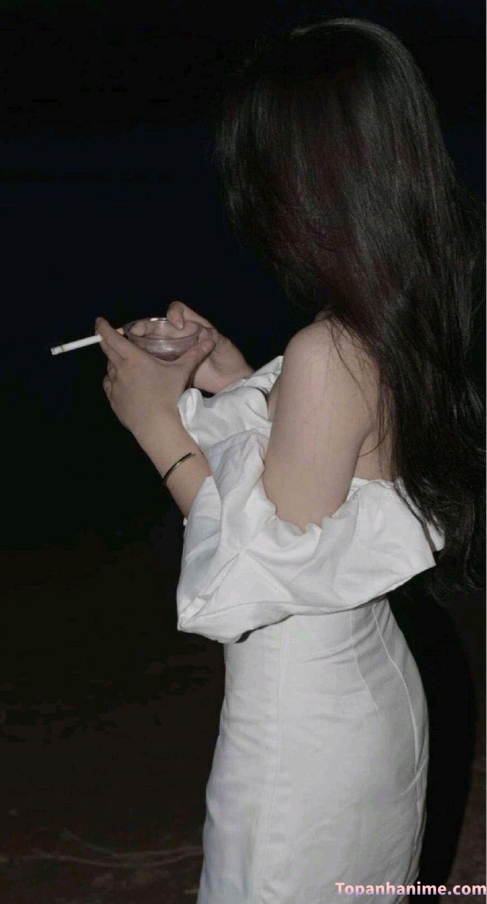 ảnh con gái hút thuốc 5