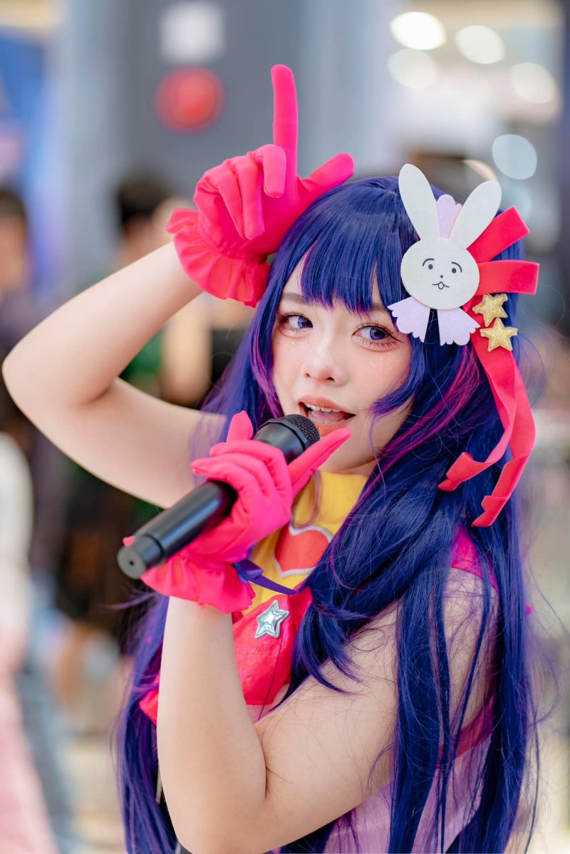 cosplay Ai Hoshino 2