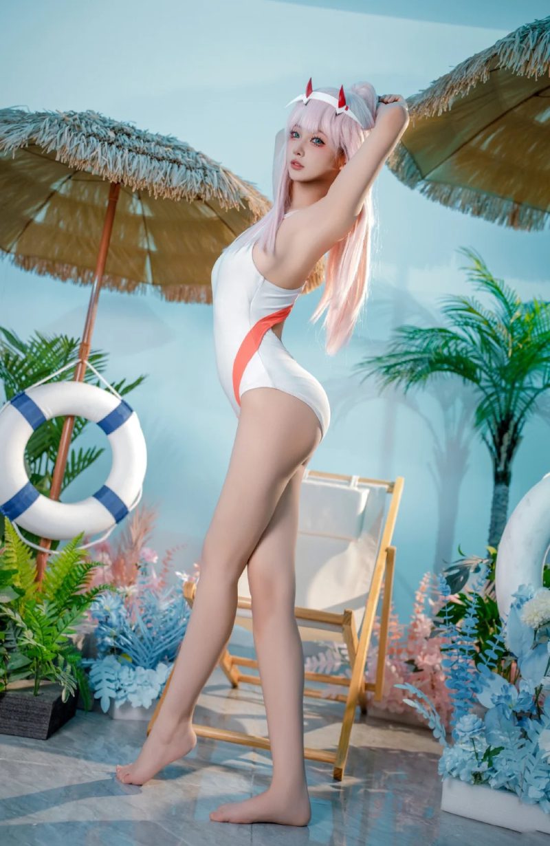 Cosplay Zero Two 32