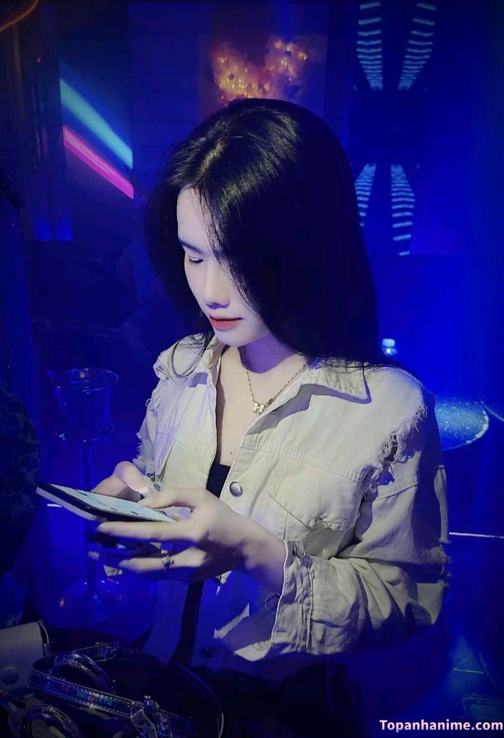 ảnh gái đi bar 39