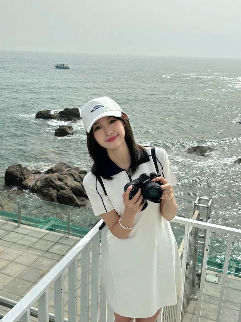 Ảnh gái xinh tóc ngang vai 2k3 55