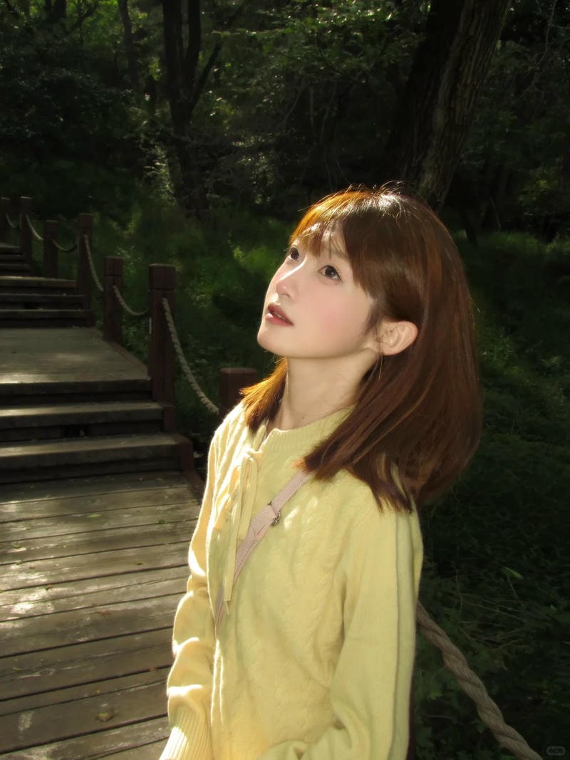 Ảnh gái xinh tóc ngang vai 2k3 56