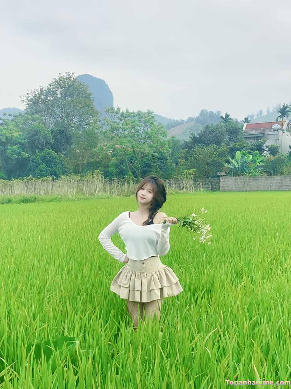 ảnh gái miền tây 30