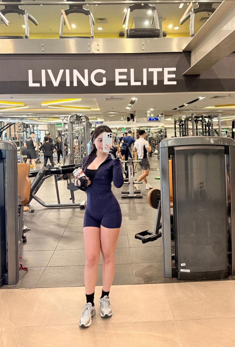 Hot girl Lê Phương Anh sexy 33