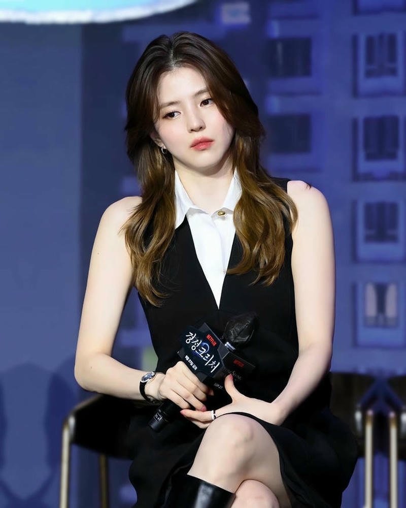 Han So Hee bikini 24