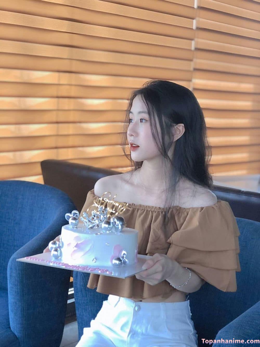 ảnh gái xinh chúc mừng sinh nhật 26