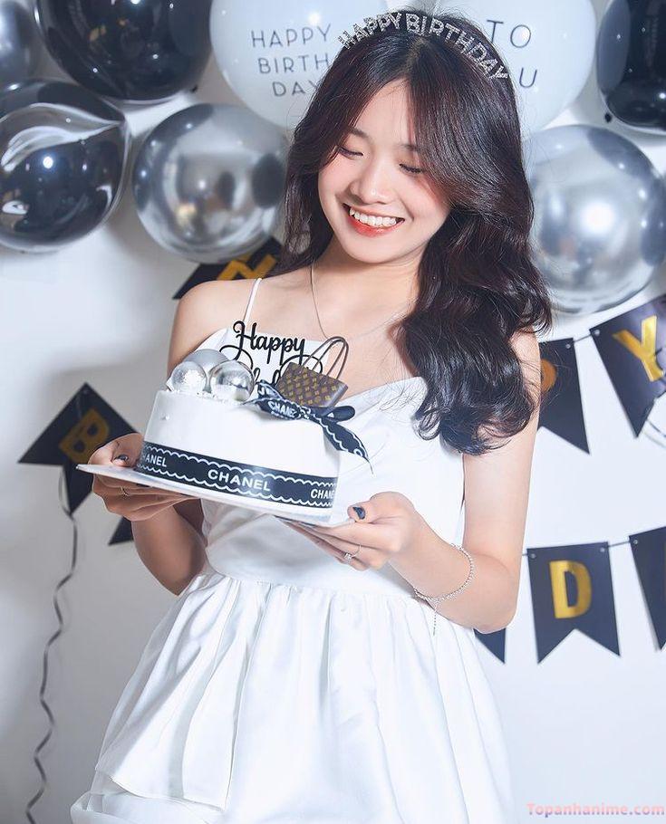 ảnh gái xinh chúc mừng sinh nhật 27