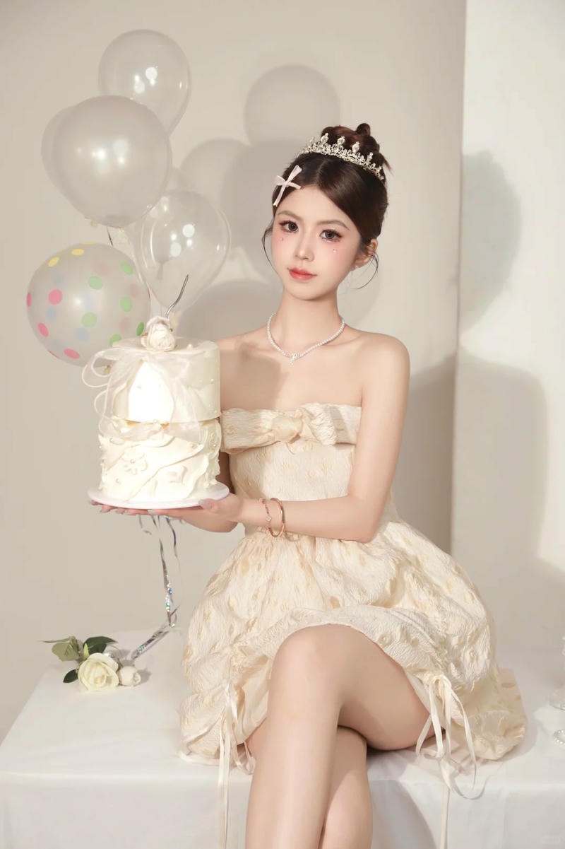 ảnh gái xinh chúc mừng sinh nhật 72