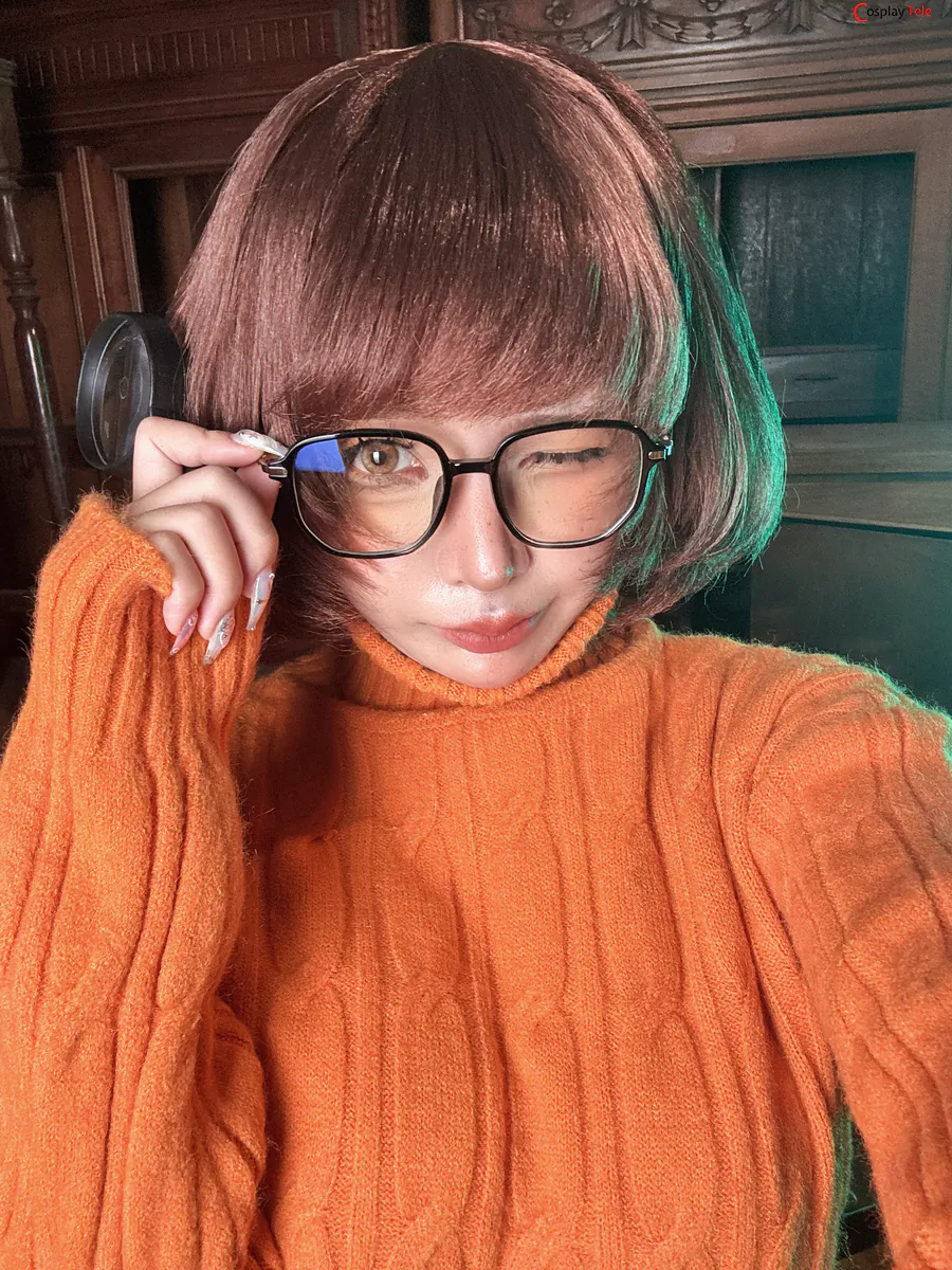 Umeko J cosplay Velma Dinkley 65