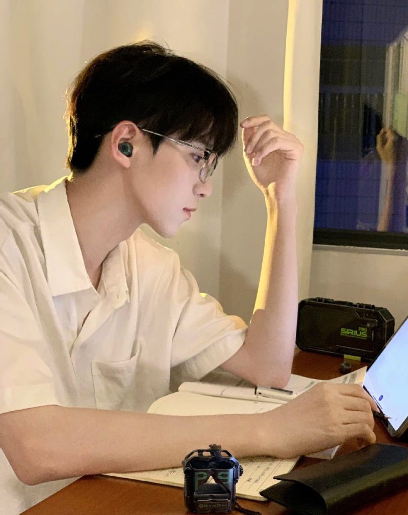 trai đẹp che mặt Việt Nam 19