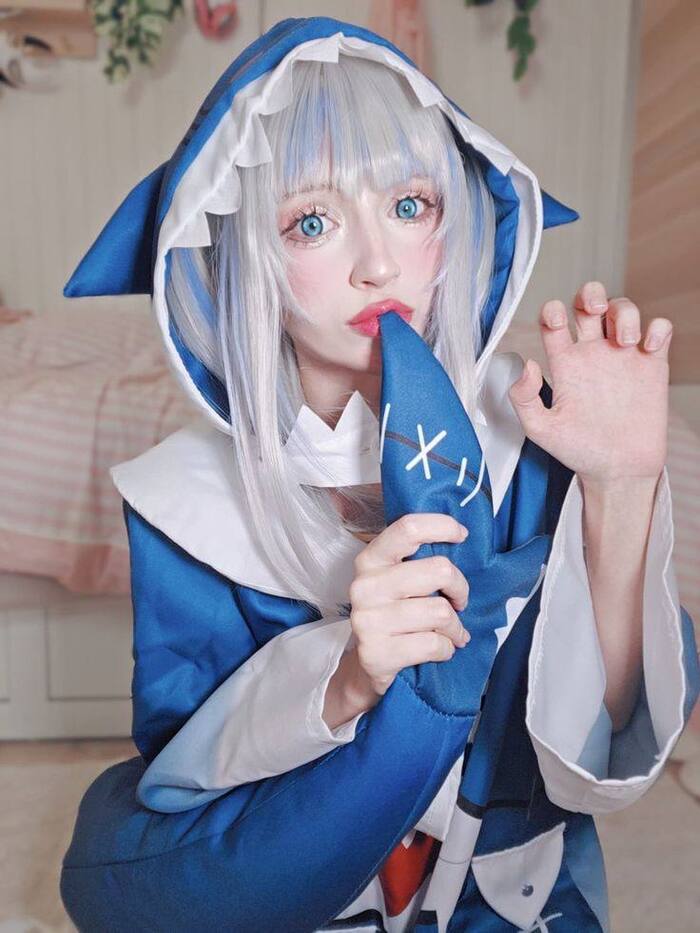 Ảnh Yaoyaoqwq Gawr Gura cosplay 7