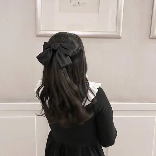 Ảnh Che Mặt Con Gái Avatar Cute 75