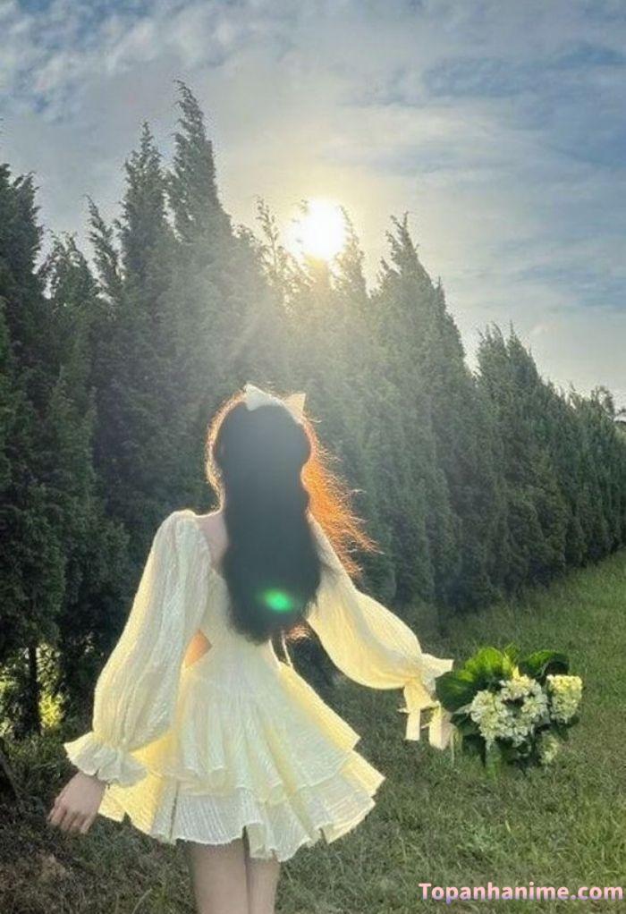 ảnh cô gái quay lưng 52