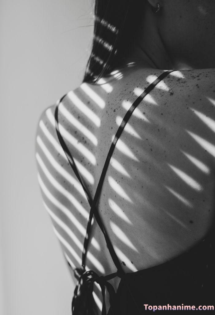 ảnh cô gái quay lưng 54