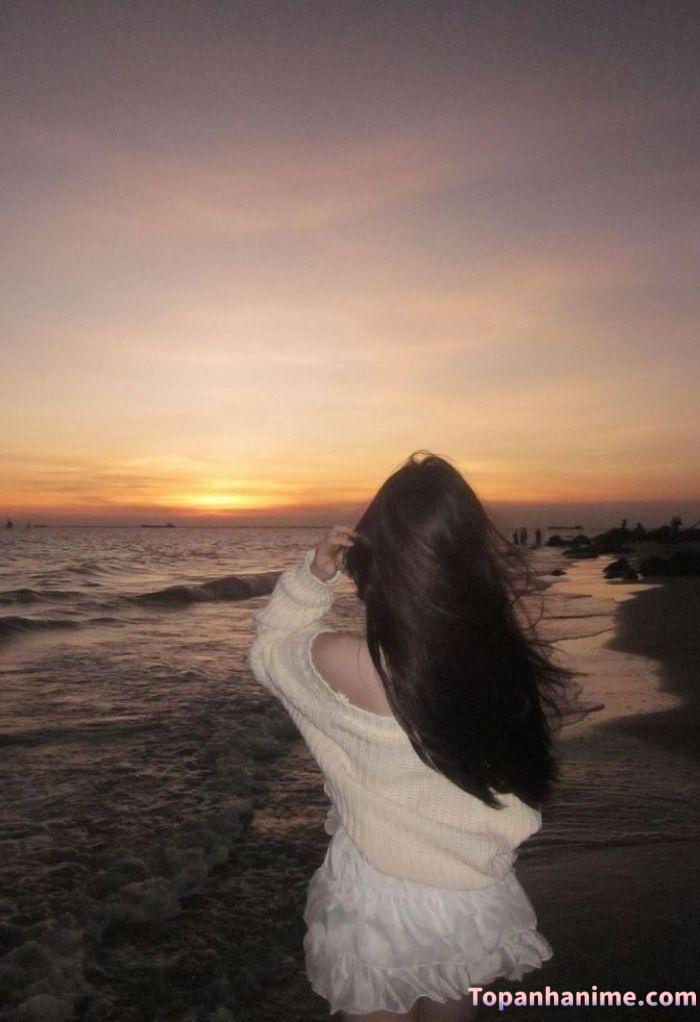 ảnh cô gái quay lưng 62