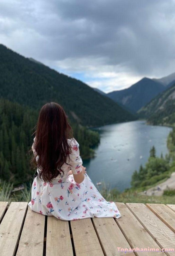 ảnh cô gái quay lưng 63