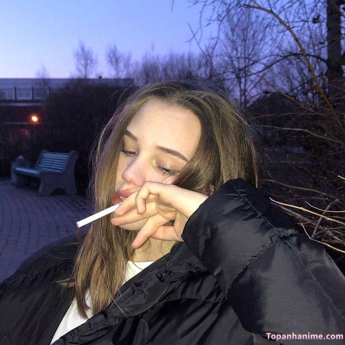 ảnh con gái hút thuốc 18