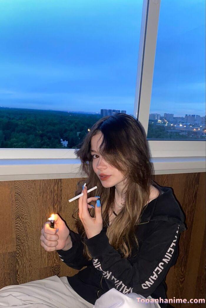 ảnh con gái hút thuốc 34