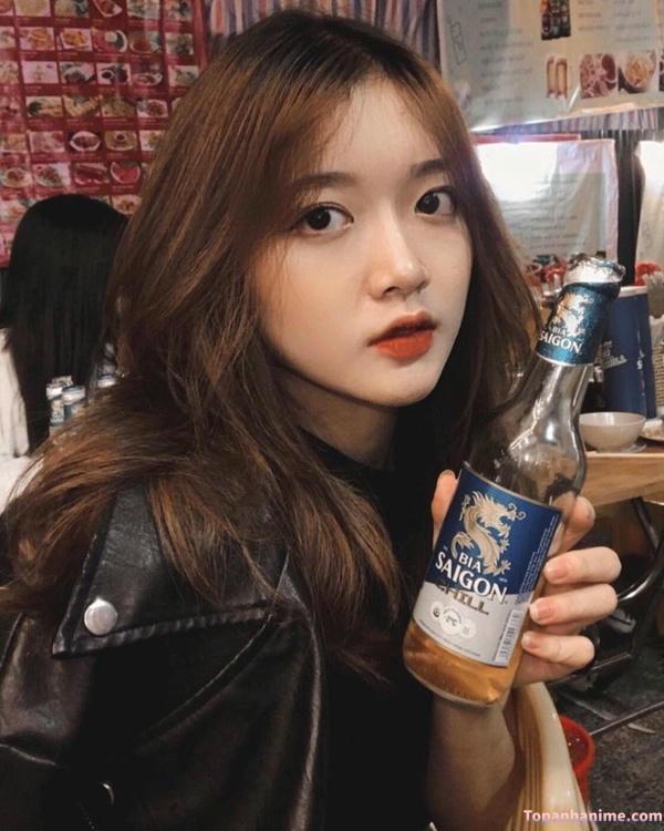 ảnh con gái uống bia 41