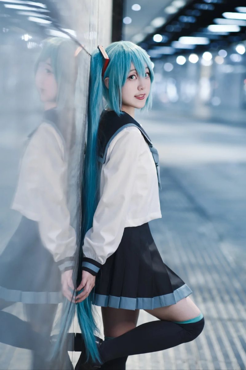 ảnh cosplay Miku Nakano 2