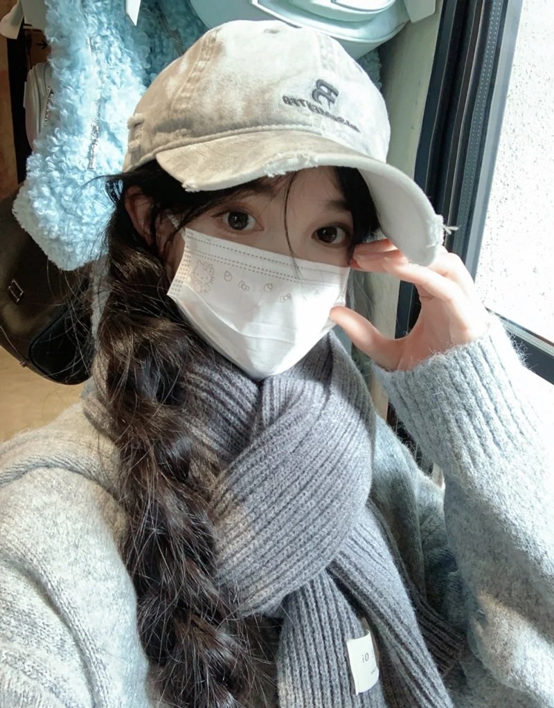 ảnh gái đẹp che mặt 4