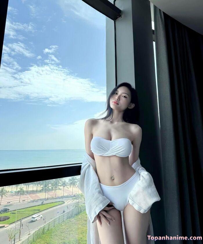 ảnh gái đi biển 19