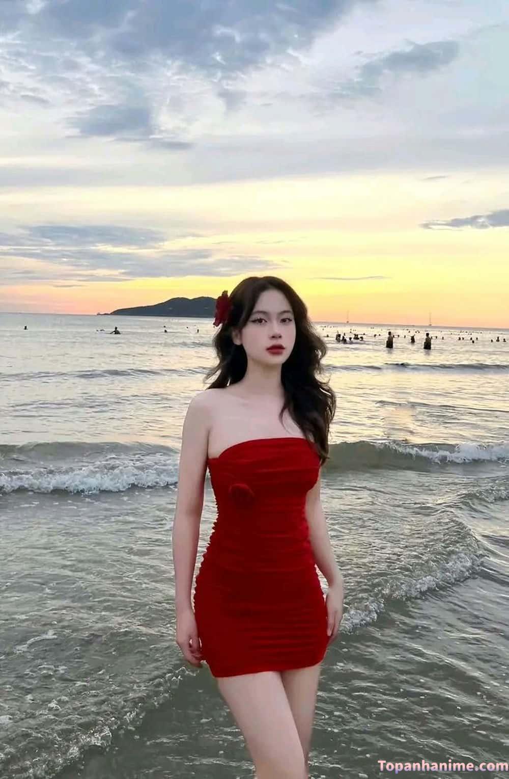 ảnh gái đi biển 10