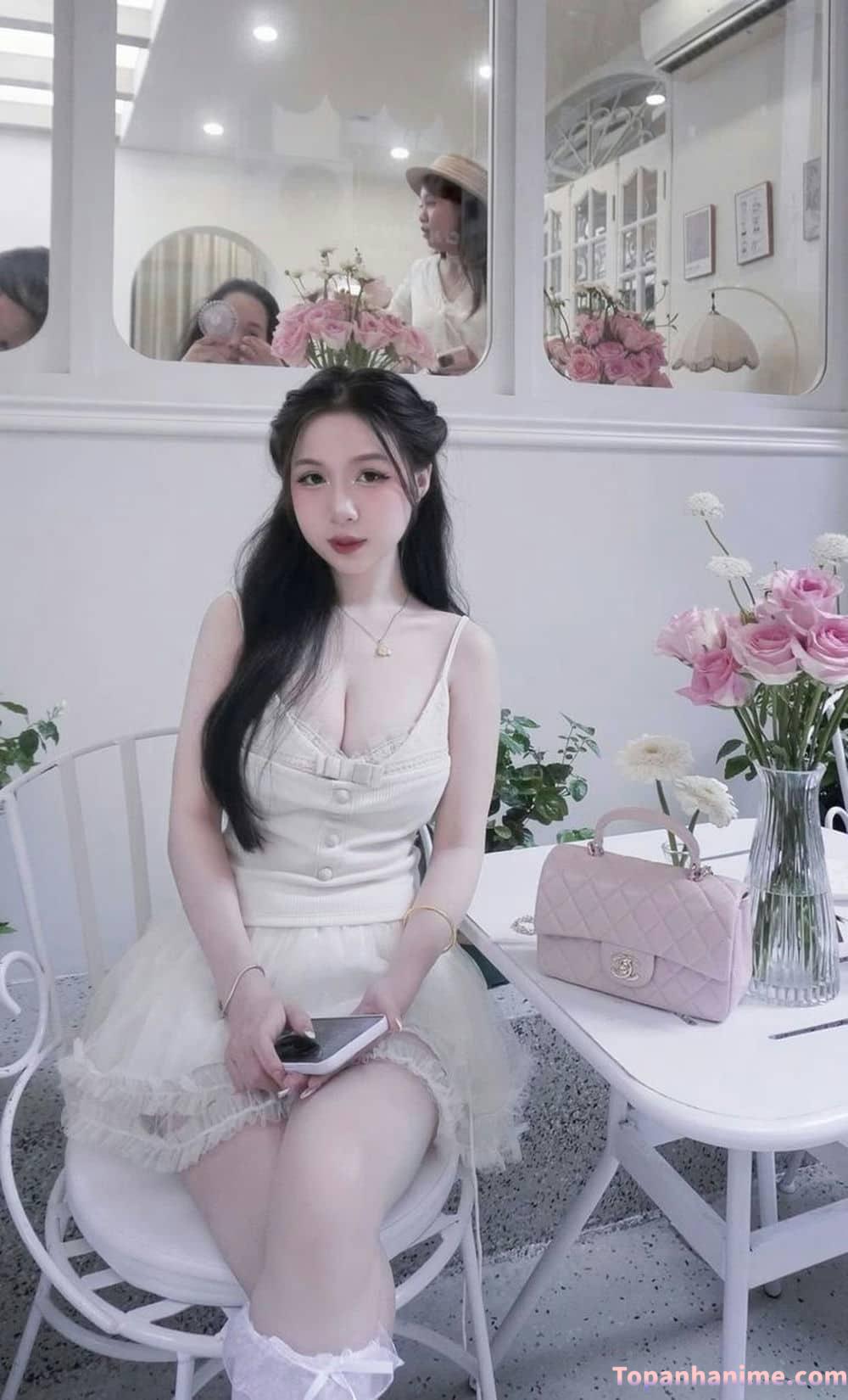 ảnh gái mặc đồ ngủ 10