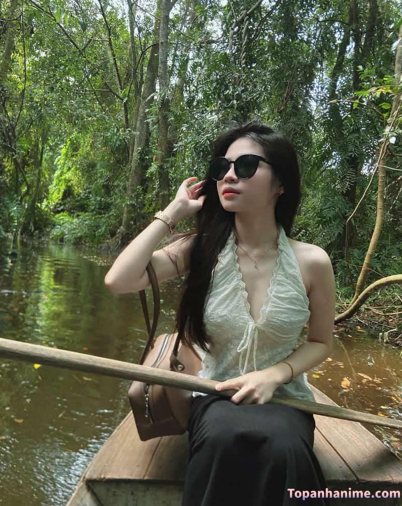 ảnh gái miền tây 46