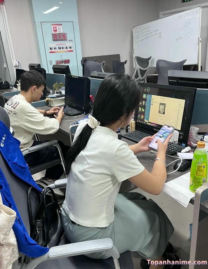Ảnh gái văn phòng 47
