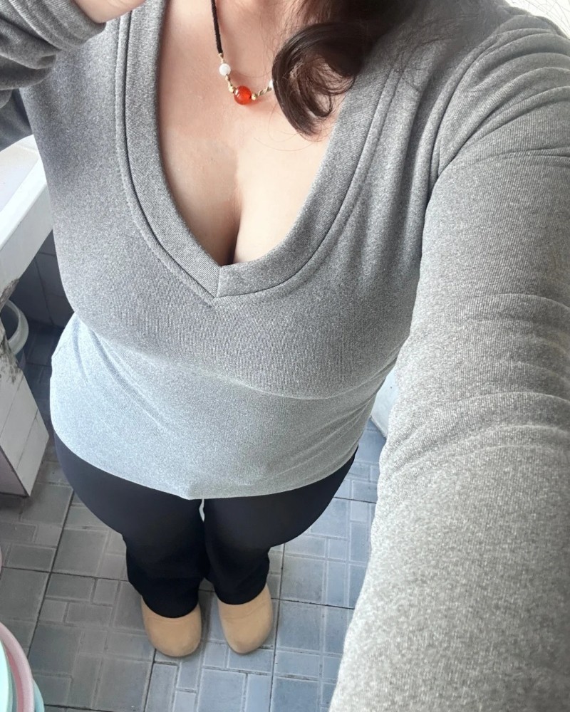 Ảnh Gái Vú To 22