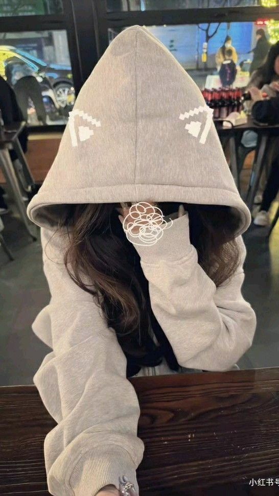 Ảnh gái xinh che mặt 20