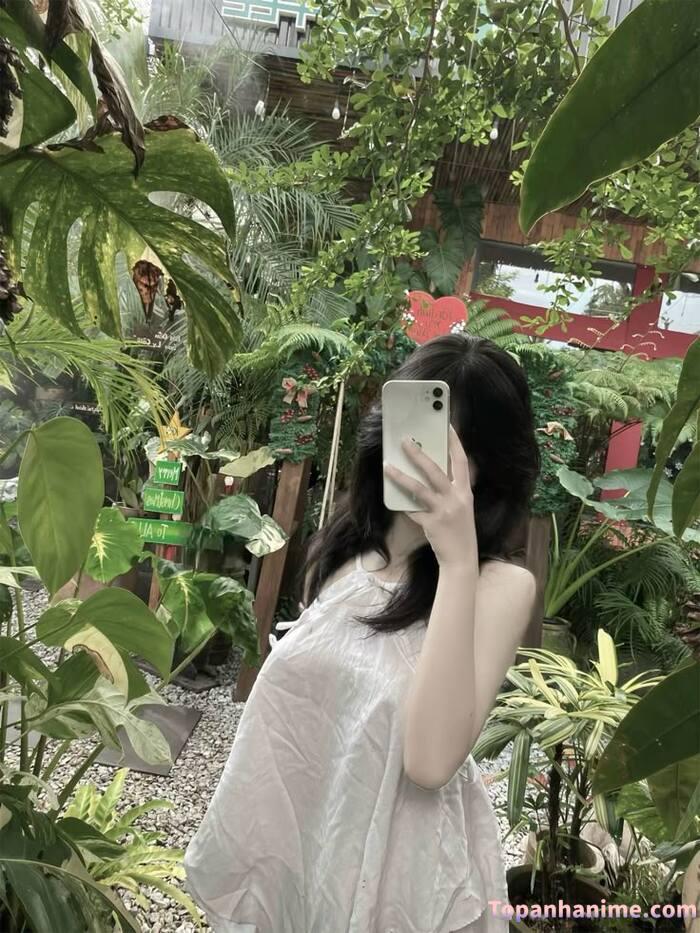 Ảnh gái xinh che mặt bằng điện thoại 45