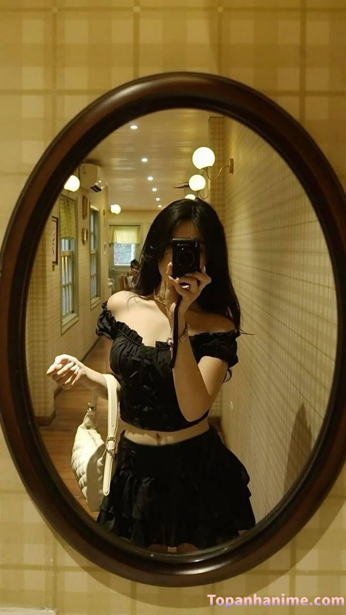 Ảnh gái xinh che mặt bằng điện thoại 49