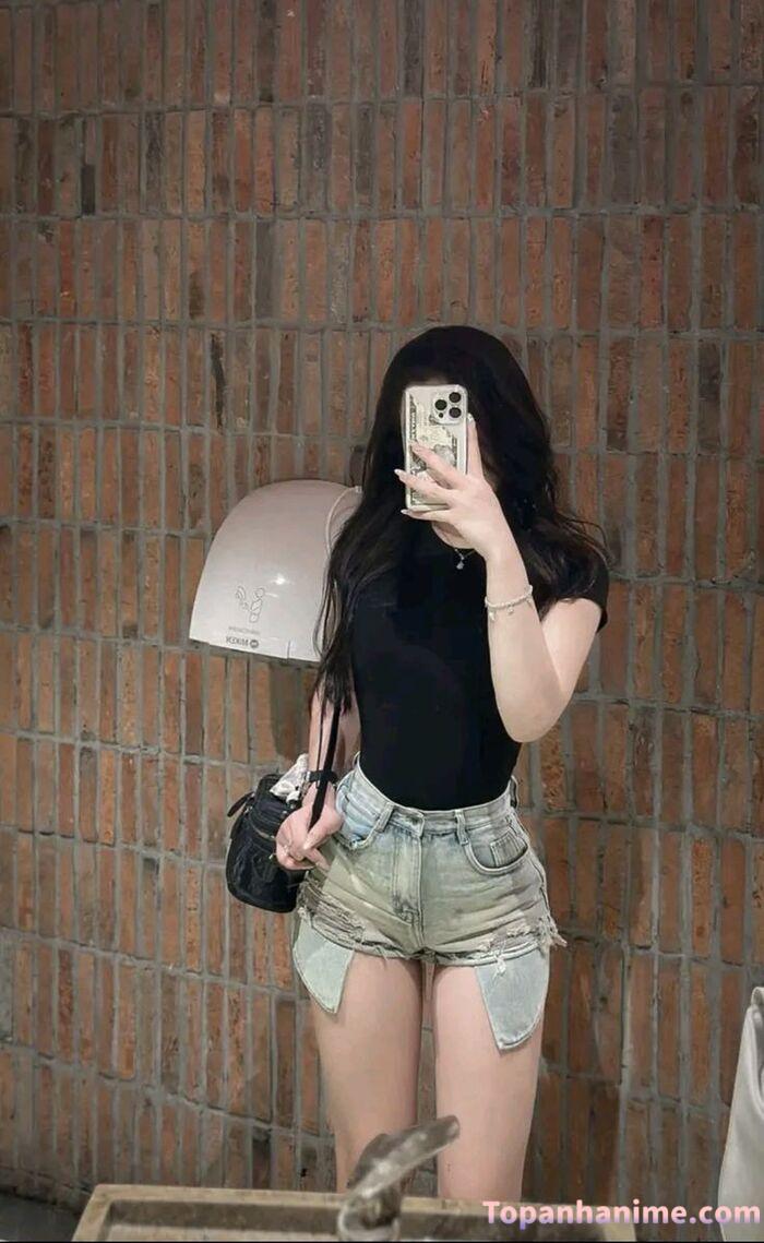 Ảnh gái xinh che mặt bằng điện thoại 51