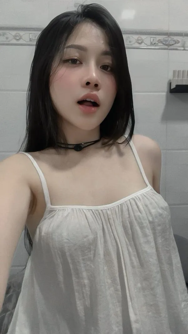 Ảnh Gái Xinh Khoe Ngực 56