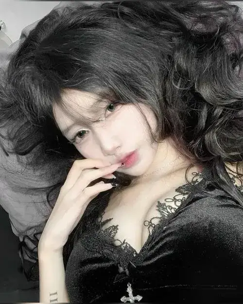 Ảnh Gái Xinh Vú To Ngực Bự 8