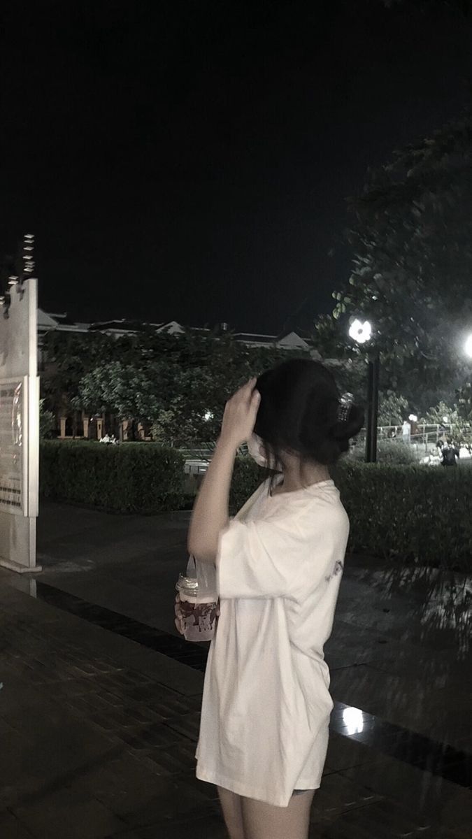 Ảnh Girl Che Mặt Lạnh Lùng 12