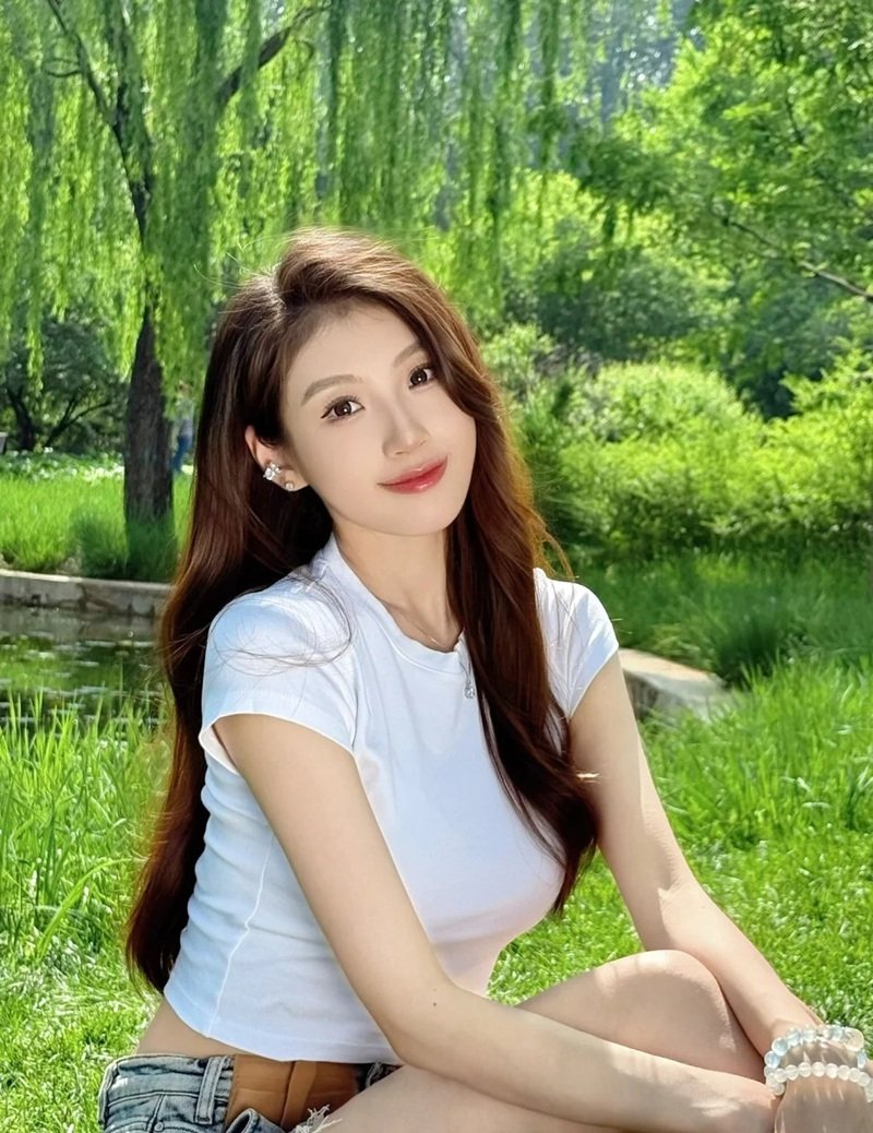 Ảnh Girl Xinh Phong Cách 21