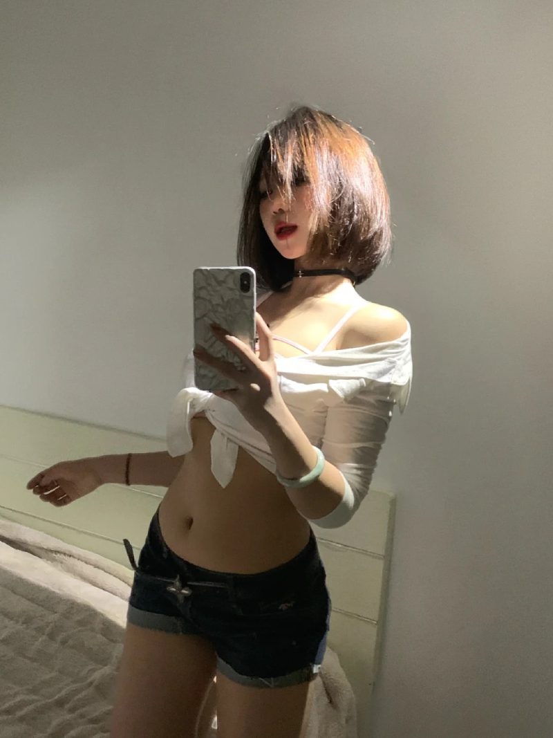ảnh Hot girl tóc ngắn 18