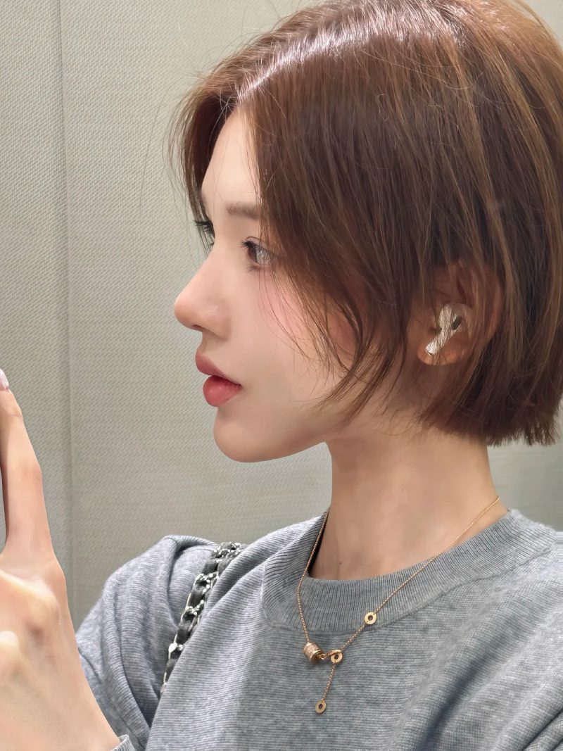 ảnh Hot girl tóc ngắn 6