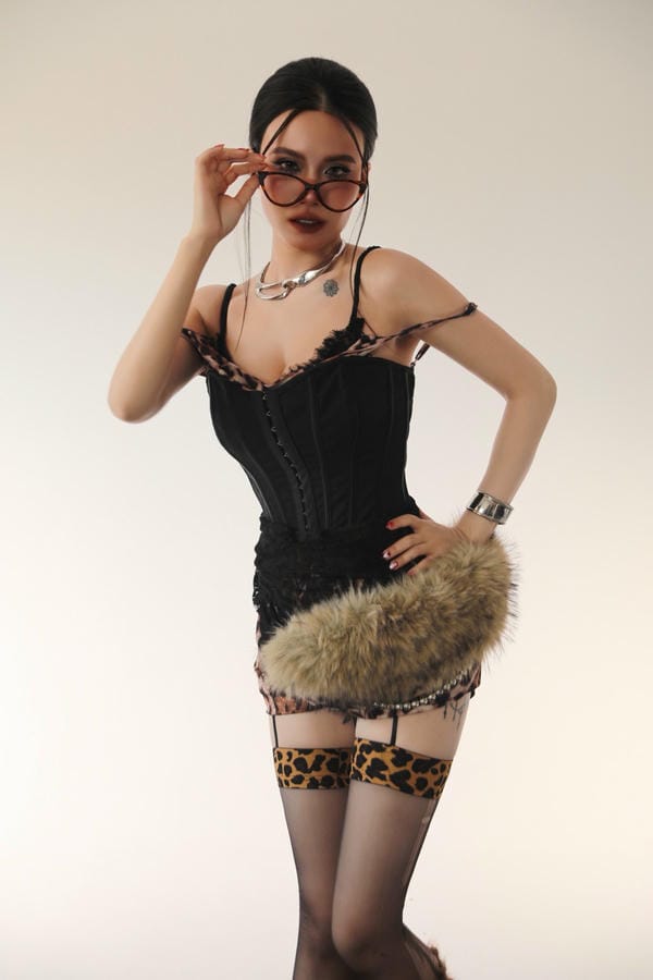 ảnh sex Linh Miu 29