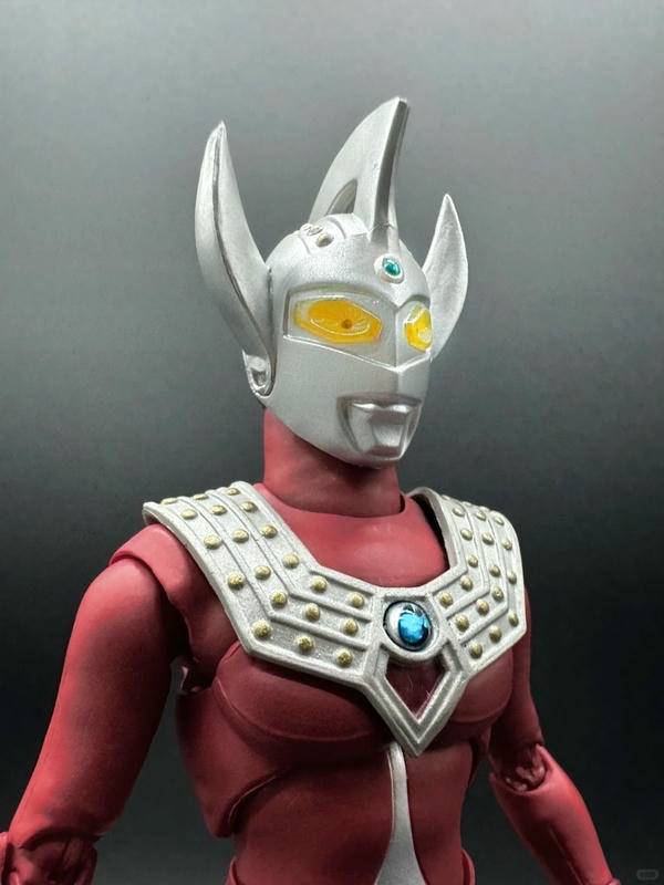 Siêu Nhân Điện Quang 25