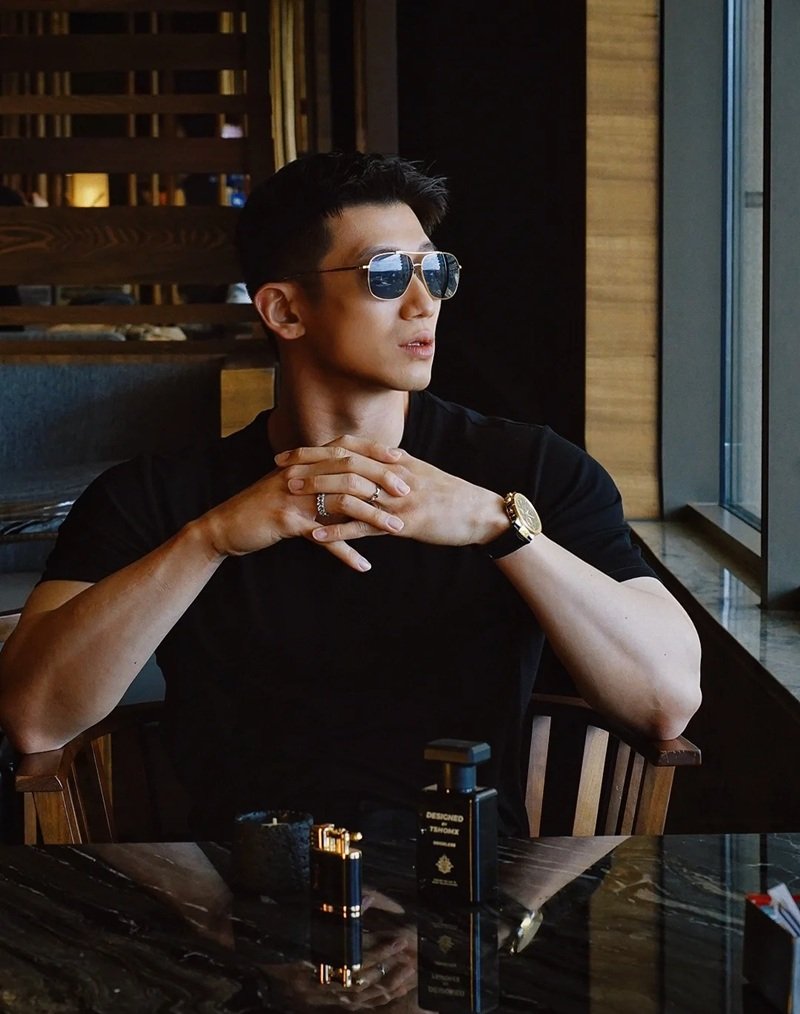 ảnh tổng tài 40